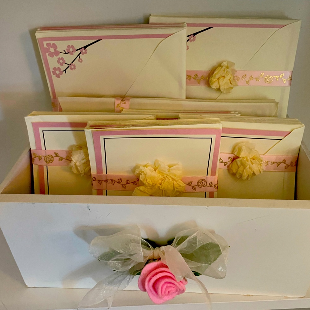 (31)8.5 x 5.5 cards (42)4.25 x 5.5 cards PINK CHERRY BLOSSOMS/CREAM background